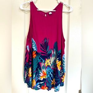 Old Navy Magenta Tropical Top. Size XL